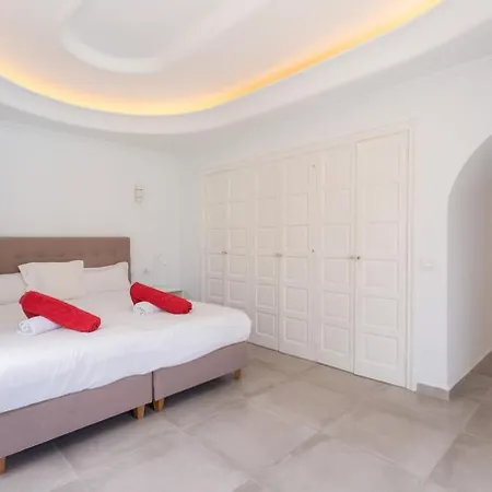 Vila Alamos Park-stunning In Huge Private Grounds San Miguel de Abona